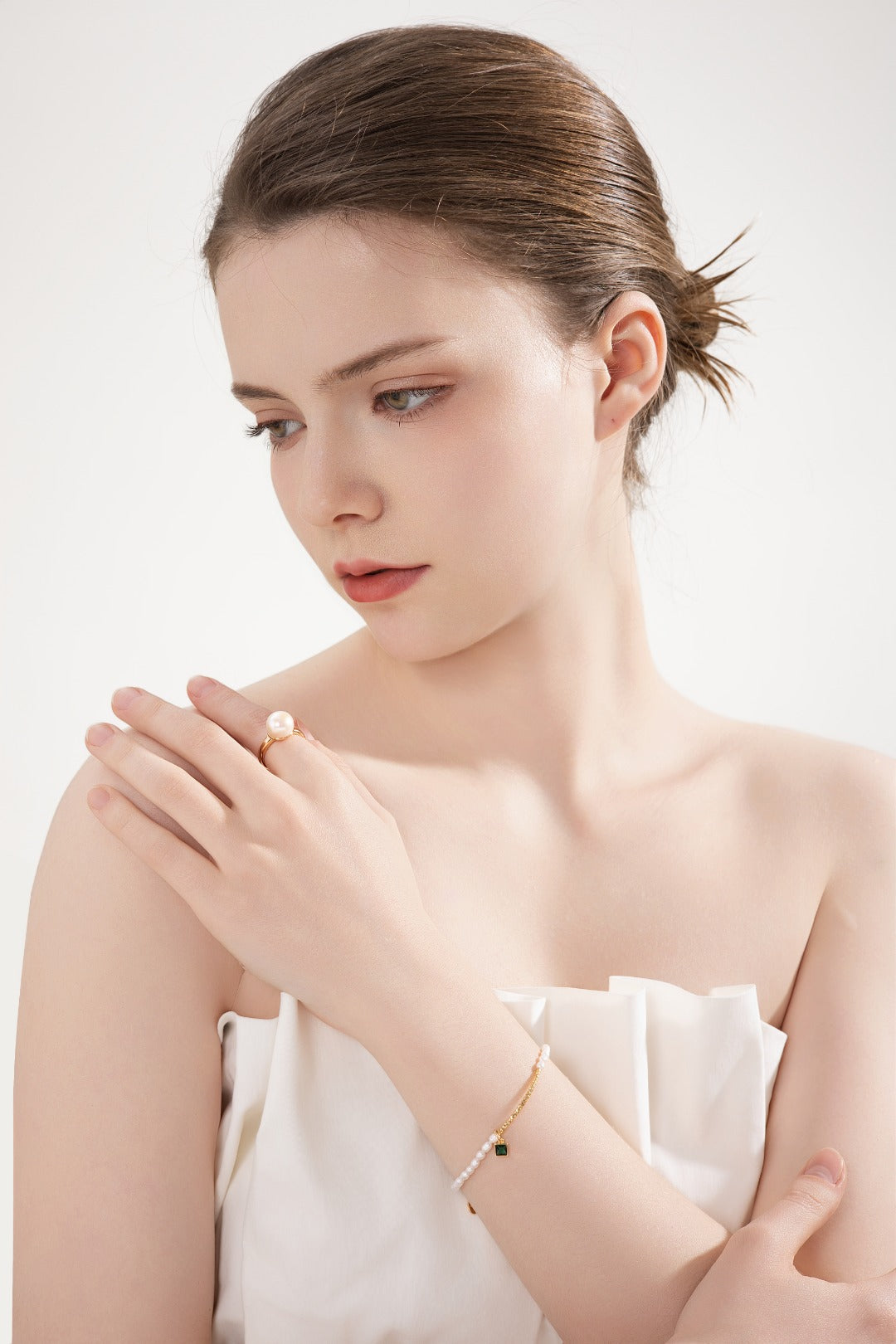 Vintage S925 Sterling Silver Pearl Bracelet - Adjustable Chain with Gold-Tone Links & Emerald-Cut Zircon Charm